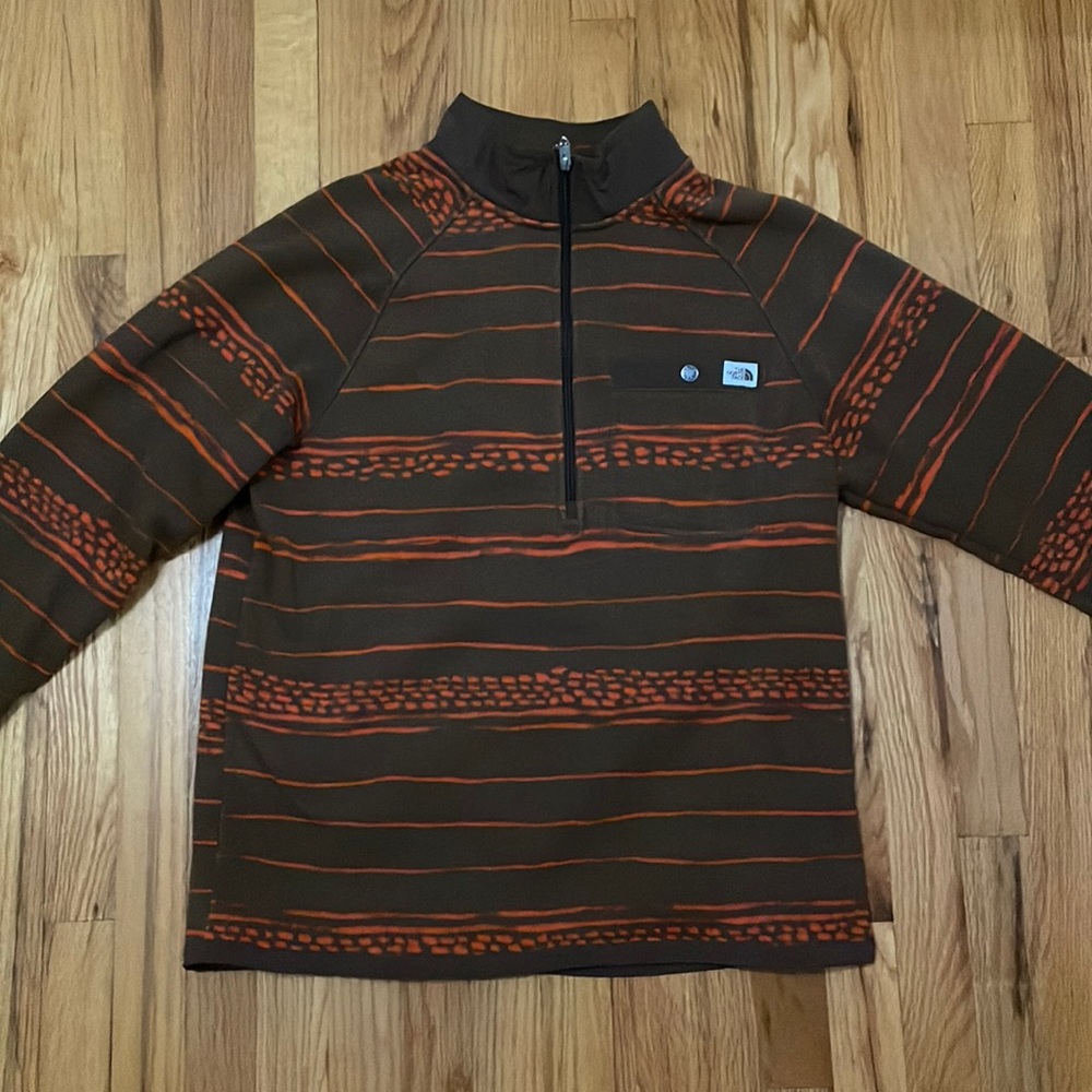 Men’s Large North Face Quarter Zip